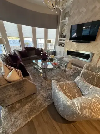 Living room after cleaning